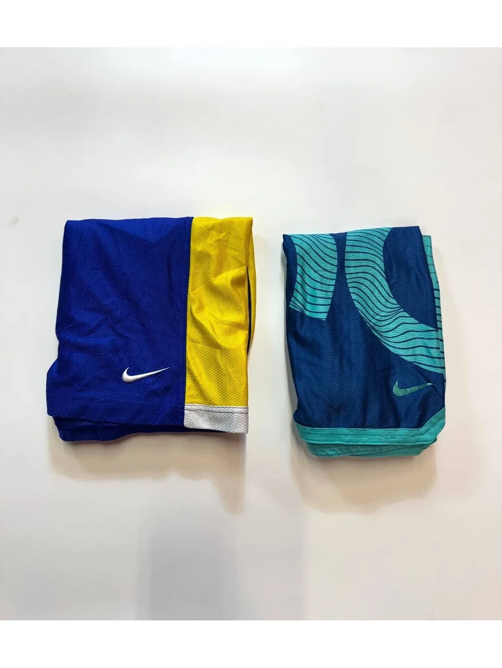 Lot of 2 Nike Dri-FIT Athletic Shorts Men’s Size L Blue Teal Yellow White